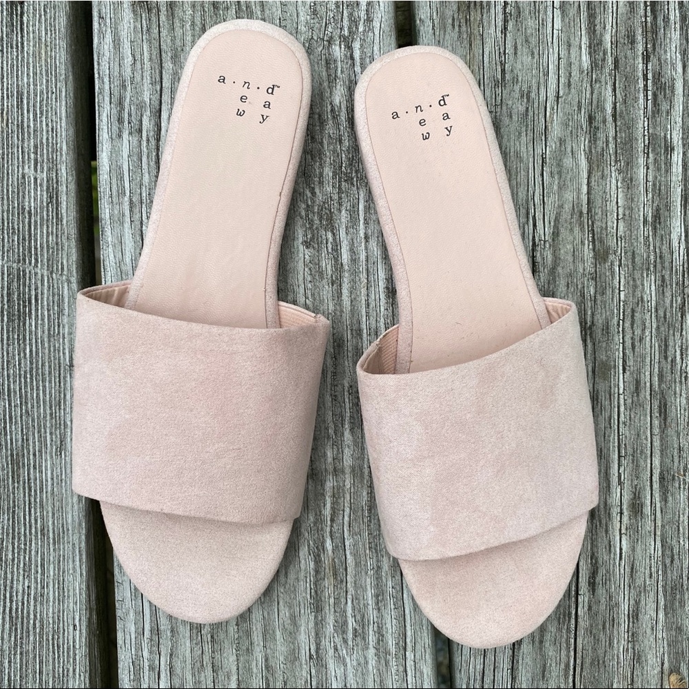 A New Day blush light pink slide sandals
